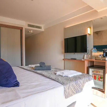 Ada Port Adults Only Hotel