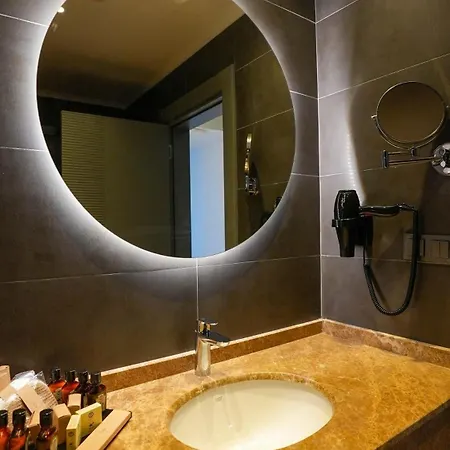 Ada Port Adults Only Алания