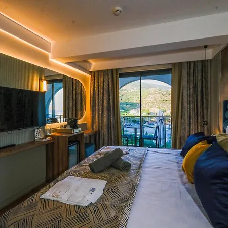 Hotel Ada Port Adults Only