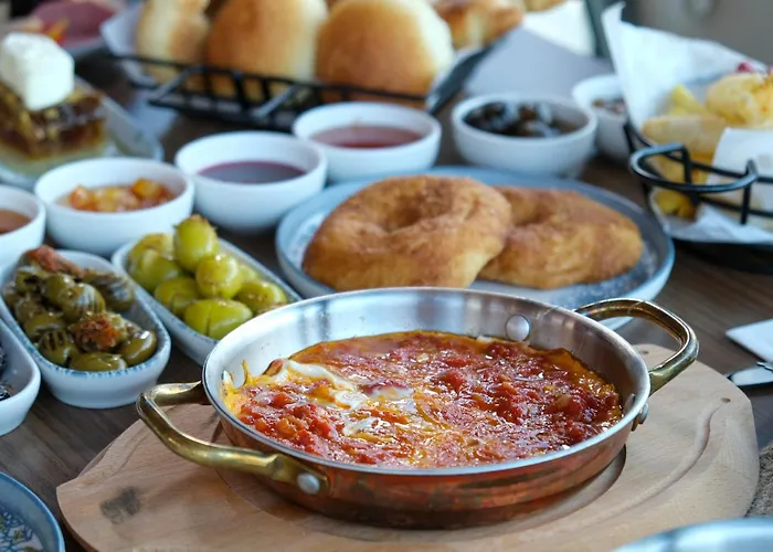 Ada Port Adults Only * 阿拉尼亚