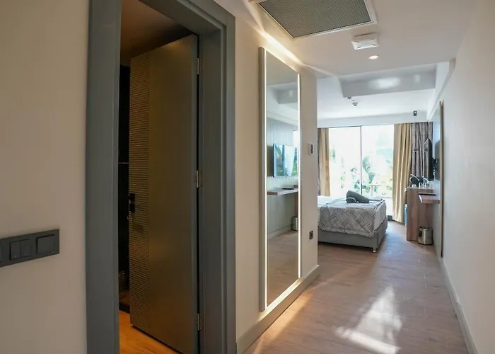 Ada Port Adults Only Hotel