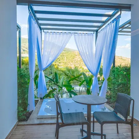 Ada Port Adults Only *